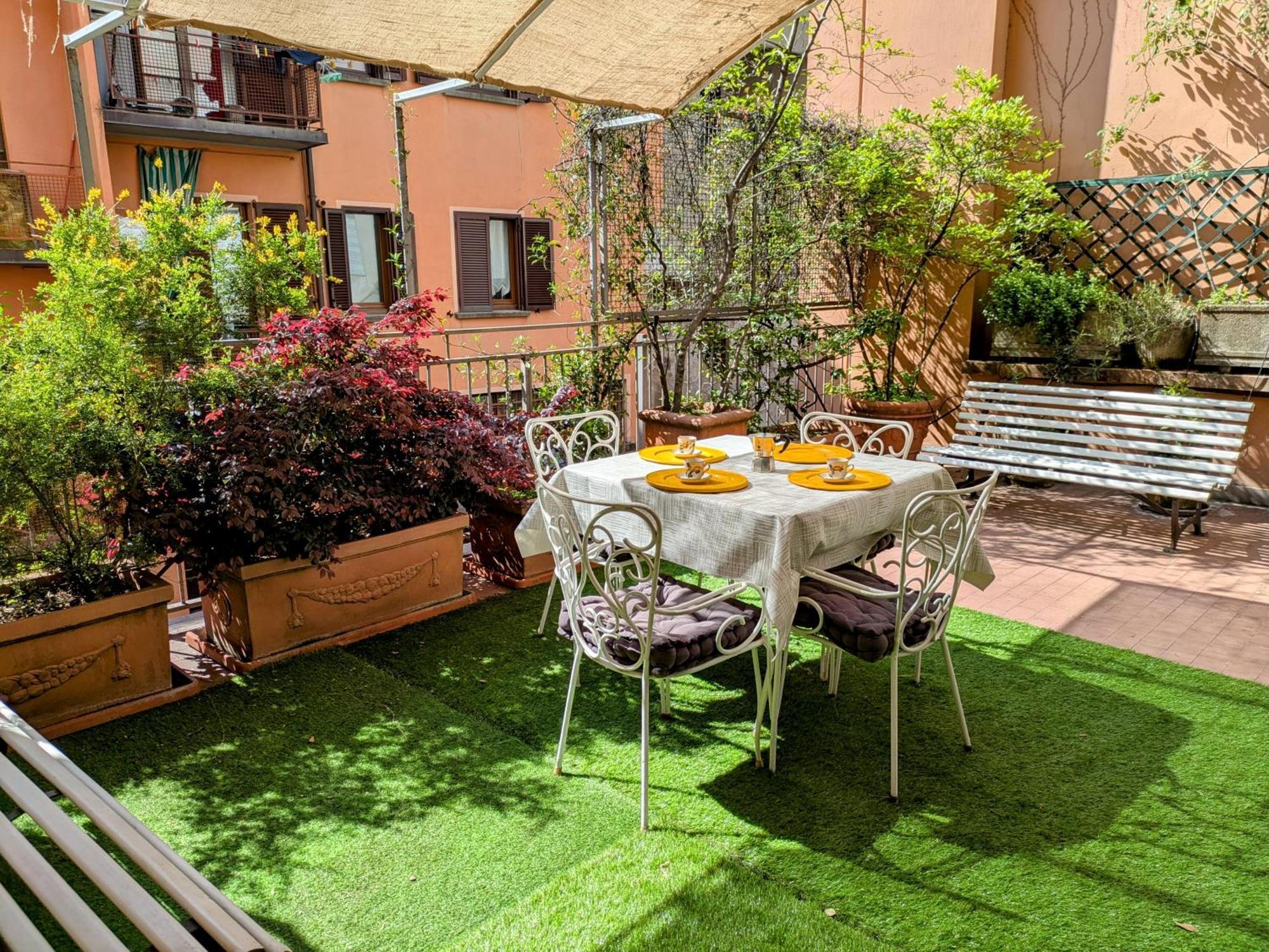 Alma Vacation Apartment In The Centre, Big Terrace Μιλάνο Εξωτερικό φωτογραφία